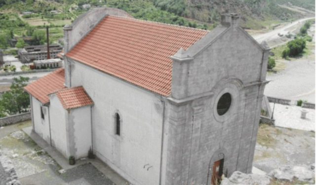 , Kisha në Shqipëri me afreske që datojnë që në vitin 1270