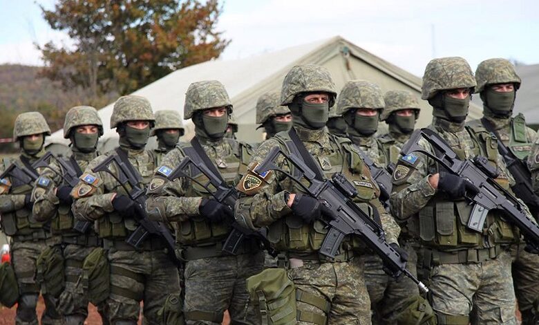 , Shërbimi i detyruar ushtarak në Kosovë, debati mes kostos dhe kërcënimeve të vazhdueshme nga Serbia